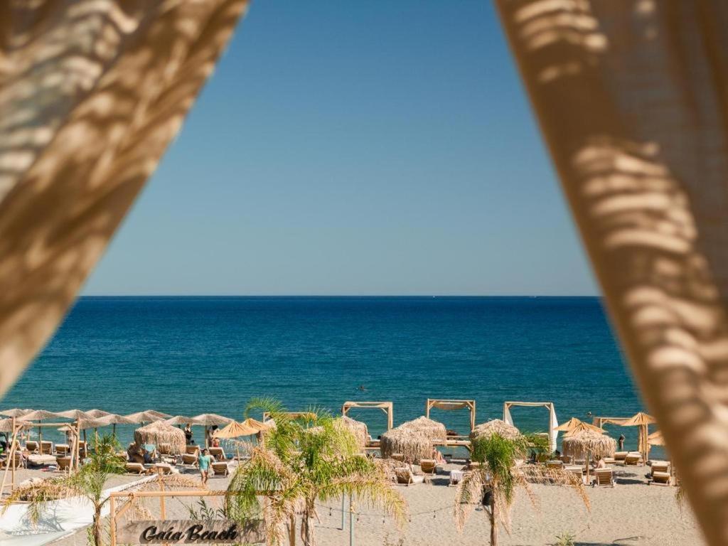 Alia Luxury Suites And Spa Haraki Exterior foto